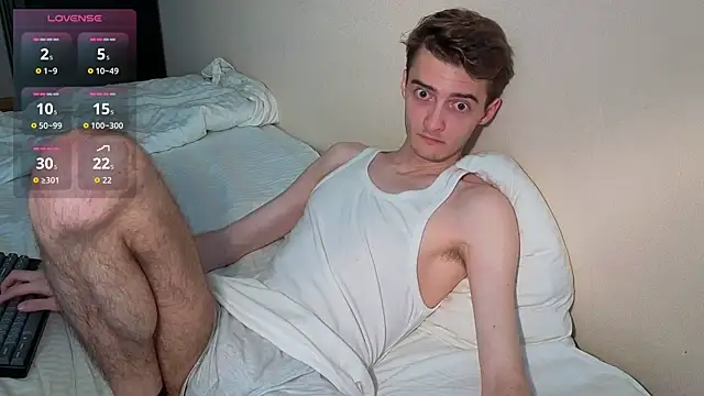 Snapshot of spider____man chatting on June 25, 2026, 2:43 pm spider man online show from June 25, 2026, 2:43 pm