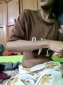 Snapshot of My-Ex chatting on October 13, 2025, 1:11 pm My-Ex online show from October 13, 2025, 1:11 pm