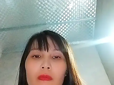 Siglemom sexy online show from October 5, 2025, 8:01 am