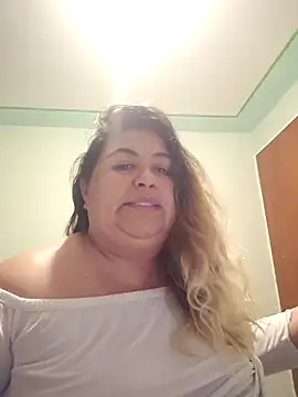 curvy diva  online show from November 27, 2025, 11:51 pm