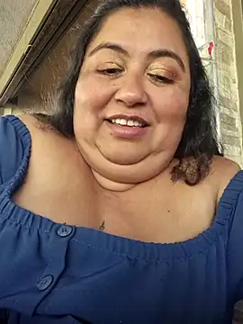 curvy diva  online show from March 6, 2026, 2:24 pm