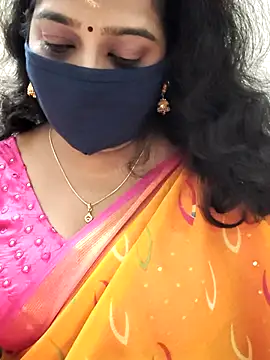 Snapshot of saritha29 chatting on October 30, 2025, 5:02 pm saritha29 online show from October 30, 2025, 5:02 pm