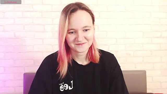 Ericha Stone online show from February 20, 2026, 6:26 am