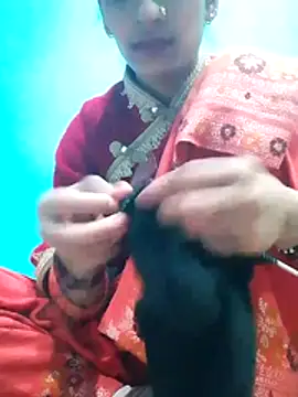 Snapshot of Pahadi_couple chatting on October 14, 2025, 4:57 am Pahadi couple online show from October 14, 2025, 4:57 am