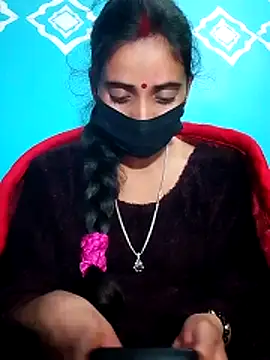 Snapshot of Pahadi_couple chatting on November 26, 2025, 8:48 am Pahadi couple online show from November 26, 2025, 8:48 am