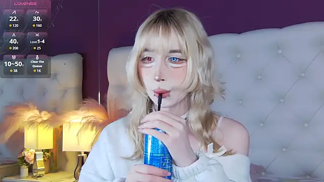 cutetomie online show from July 25, 2026, 9:01 pm