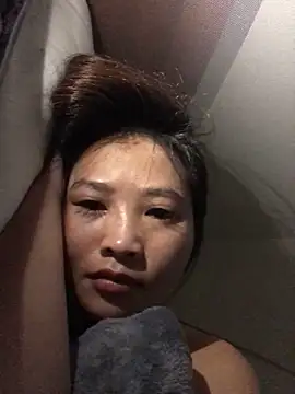 Snapshot of LiLy-0477 chatting on October 2, 2025, 5:20 pm LiLy-0477 online show from October 2, 2025, 5:20 pm