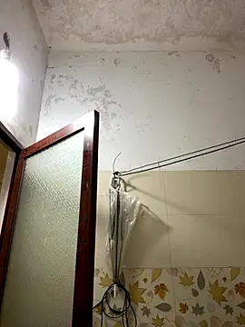 Snapshot of LiLy-0477 chatting on December 16, 2025, 3:50 pm LiLy-0477 online show from December 16, 2025, 3:50 pm