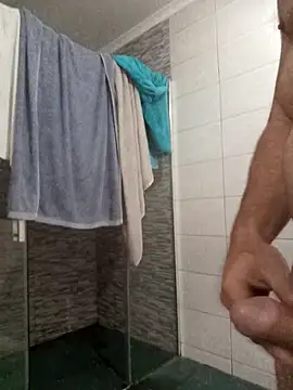 Snapshot of bomcasal chatting on November 12, 2025, 10:30 pm bomcasal online show from November 12, 2025, 10:30 pm