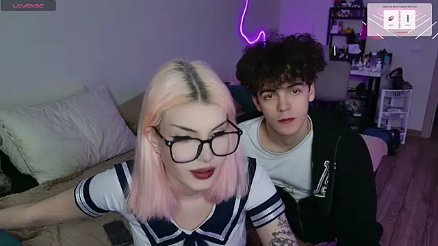 Alice18James online show from September 27, 2025, 1:16 pm