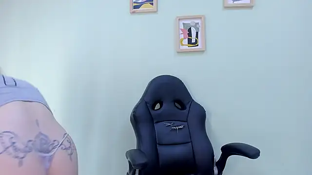 Snapshot of sophieturner_mg chatting on June 9, 2026, 7:03 pm sophieturner mg online show from June 9, 2026, 7:03 pm