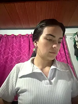 Snapshot of blinkiii_ chatting on December 16, 2025, 3:55 am blinkiii online show from December 16, 2025, 3:55 am