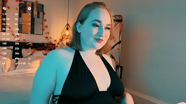 Snapshot of Kitty_Rest_ chatting on October 17, 2025, 2:52 pm Kitty Rest online show from October 17, 2025, 2:52 pm