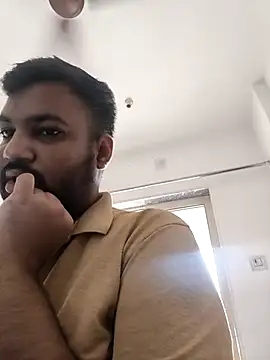 vinay smalldick online show from May 3, 2026, 4:40 am