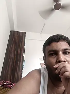 Snapshot of vinay_smalldick chatting on June 3, 2026, 8:06 am vinay smalldick online show from June 3, 2026, 8:06 am