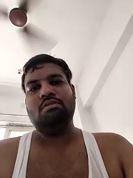 Snapshot of vinay_smalldick chatting on June 4, 2026, 6:08 am vinay smalldick online show from June 4, 2026, 6:08 am