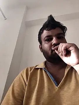 Snapshot of vinay_smalldick chatting on June 10, 2026, 2:45 am vinay smalldick online show from June 10, 2026, 2:45 am