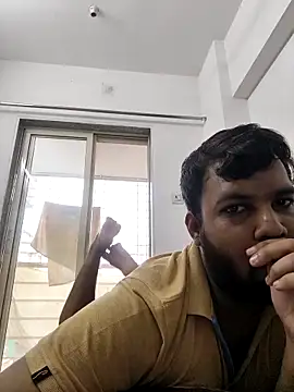 Snapshot of vinay_smalldick chatting on July 2, 2026, 3:34 am vinay smalldick online show from July 2, 2026, 3:34 am