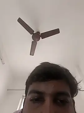 Snapshot of vinay_smalldick chatting on July 3, 2026, 4:19 am vinay smalldick online show from July 3, 2026, 4:19 am