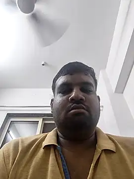 Snapshot of vinay_smalldick chatting on July 6, 2026, 3:58 pm vinay smalldick online show from July 6, 2026, 3:58 pm