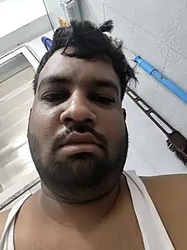 Snapshot of vinay_smalldick chatting on July 15, 2026, 1:44 am vinay smalldick online show from July 15, 2026, 1:44 am