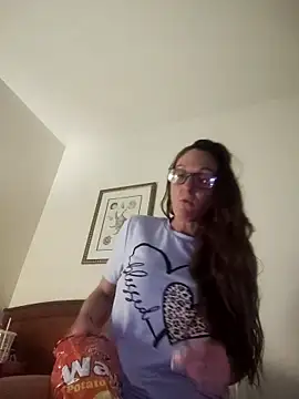 PrincessP8989 online show from April 28, 2026, 2:27 am