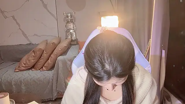 Lixinel-520 online show from December 1, 2025, 1:05 pm