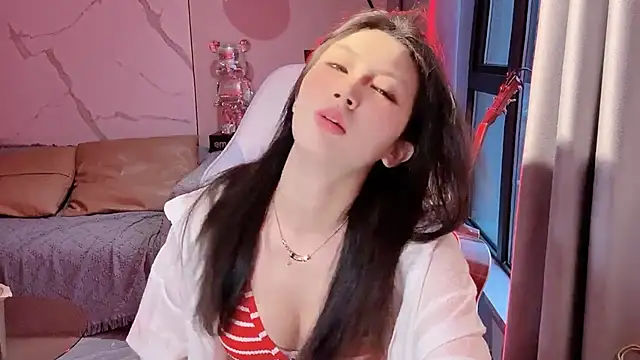 Lixinel-520 online show from March 8, 2026, 11:52 pm