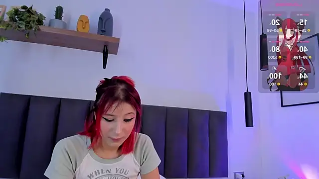 Snapshot of Cristalfoxy_ chatting on June 14, 2026, 8:33 pm Cristalfoxy online show from June 14, 2026, 8:33 pm
