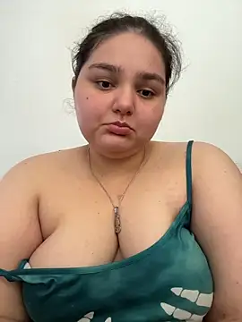 Snapshot of PortuPAWG chatting on May 31, 2026, 7:04 pm PortuPAWG online show from May 31, 2026, 7:04 pm