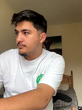 Snapshot of mixedcouplee69 chatting on October 3, 2025, 10:34 am mixedcouplee69 online show from October 3, 2025, 10:34 am