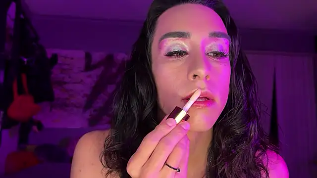 xoFrankie online show from October 5, 2025, 3:49 am