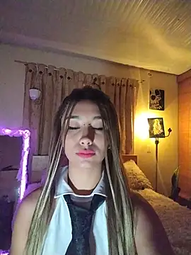 Snapshot of Ella_rr chatting on November 30, 2025, 1:42 am Ella rr online show from November 30, 2025, 1:42 am