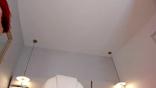 Julieth Rojas online show from September 22, 2025, 5:09 am