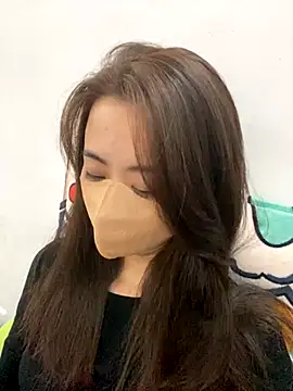 Snapshot of Mochi21 chatting on November 2, 2025, 4:04 am Mochi21 online show from November 2, 2025, 4:04 am