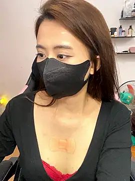 Snapshot of Mochi21 chatting on January 11, 2026, 10:09 am Mochi21 online show from January 11, 2026, 10:09 am