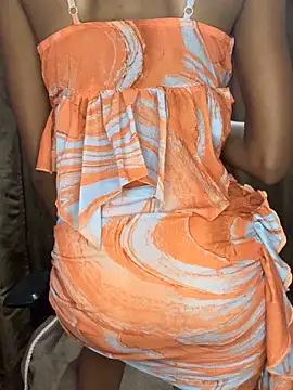 Snapshot of _Sanam_ chatting on October 16, 2025, 1:50 am Sanam online show from October 16, 2025, 1:50 am