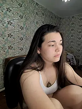 Albi Glow online show from September 27, 2025, 6:35 pm