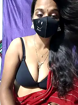 Snapshot of cutie_pei002 chatting on October 13, 2025, 2:06 pm cutie pei002 online show from October 13, 2025, 2:06 pm