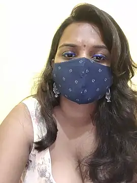 Snapshot of cutie_pei002 chatting on July 3, 2026, 4:35 pm cutie pei002 online show from July 3, 2026, 4:35 pm