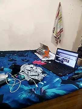 meenu bhabhi547 online show from December 17, 2025, 5:46 am