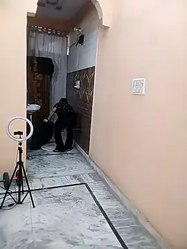 meenu bhabhi547 online show from March 13, 2026, 4:41 am