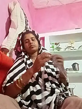 Rupali hot online show from April 3, 2026, 4:05 pm