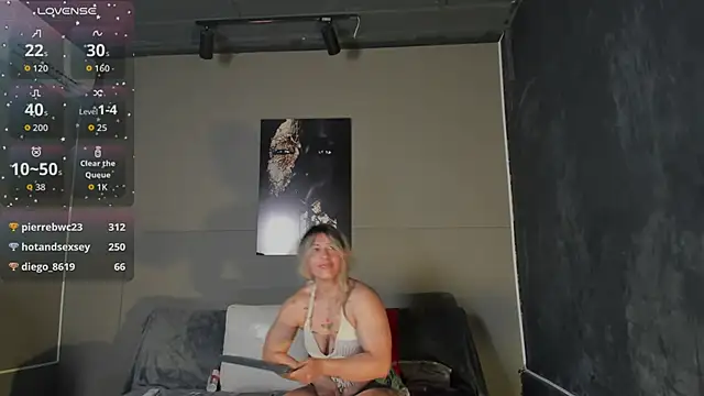 AliceFit 212 online show from April 29, 2026, 5:30 pm
