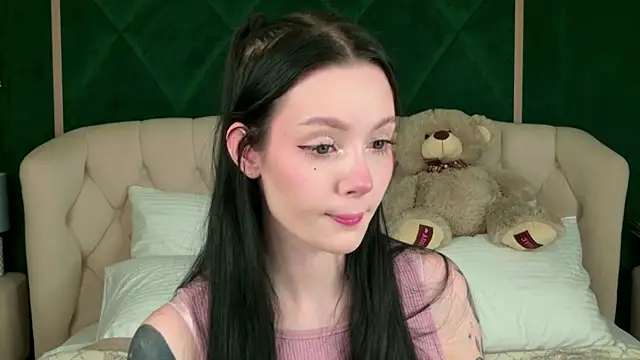 Goldy Stark online show from February 6, 2026, 8:45 pm