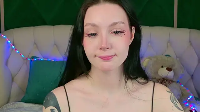 Goldy Stark online show from February 12, 2026, 8:37 pm