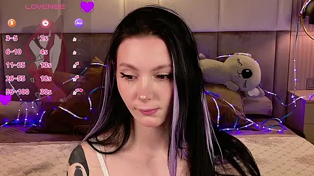 Goldy Stark online show from March 12, 2026, 8:48 pm