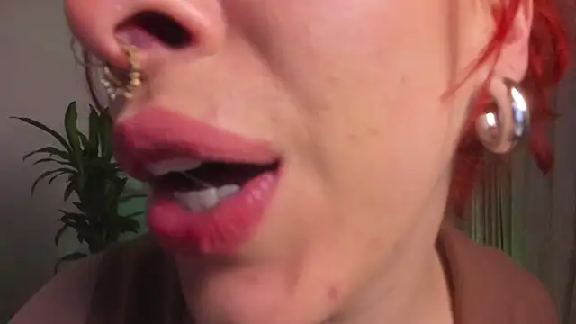 bri von dhara   online show from October 15, 2025, 4:40 pm