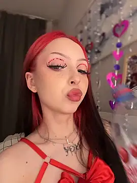 Snapshot of Lina_Thornton_ chatting on February 12, 2026, 8:48 pm Lina Thornton online show from February 12, 2026, 8:48 pm