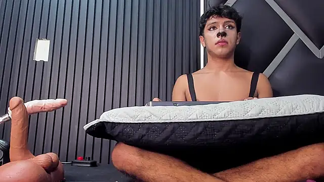 Snapshot of maximiliano_jam chatting on October 8, 2025, 5:05 am maximiliano jam online show from October 8, 2025, 5:05 am